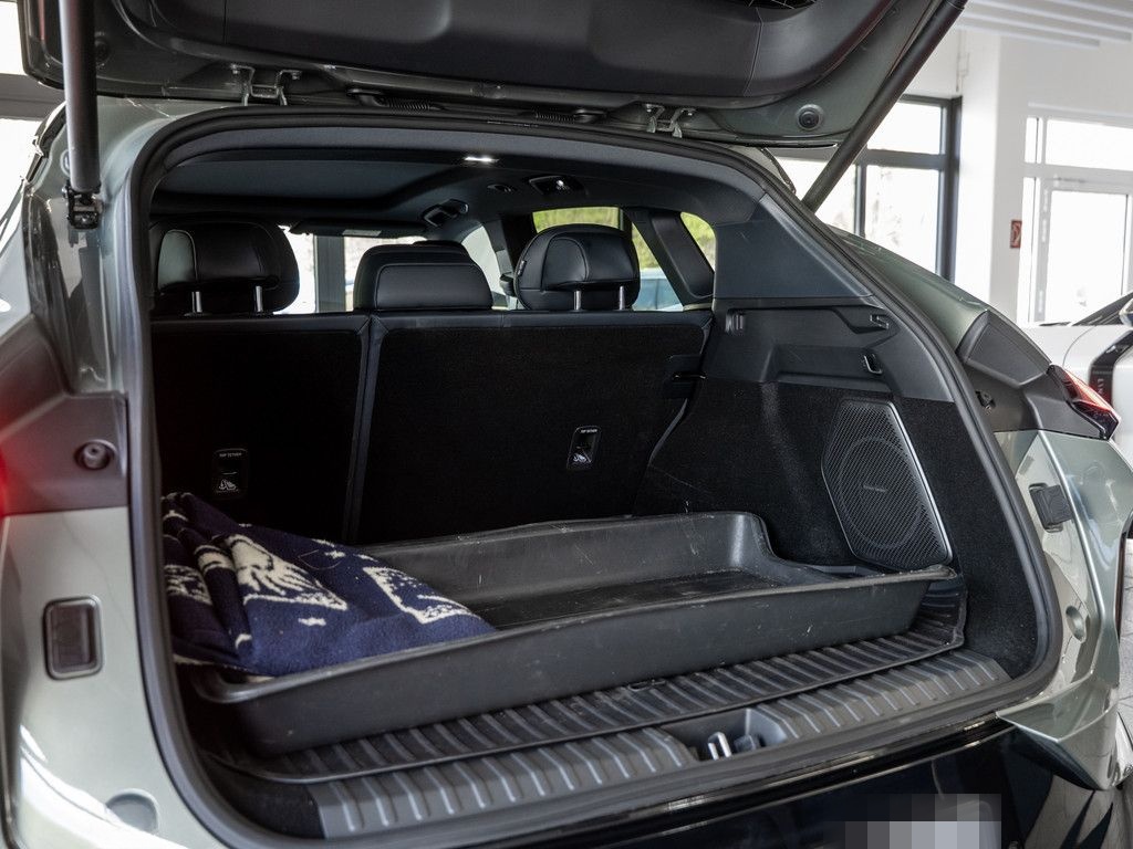 Lynk&Co 08 More ACC SITZBELÜFTUNG PANO MATRIX-LED 360° foto 7