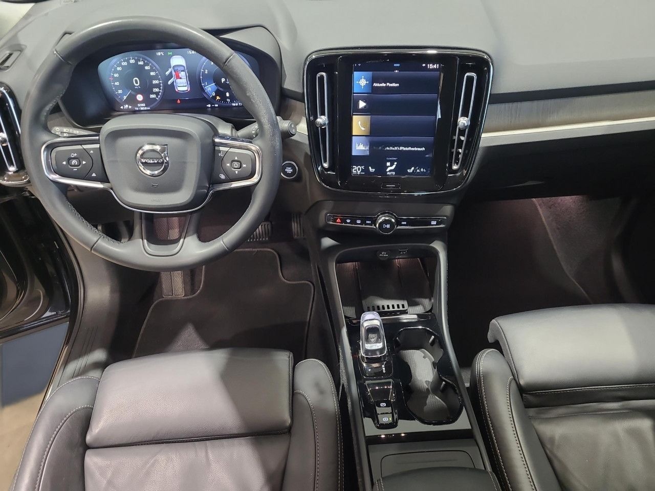 Volvo XC 40 Inscription 2WD Bluetooth Navi LED Klima foto 12