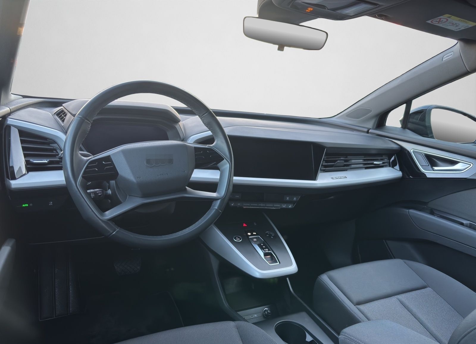Audi Q4 e-tron 40 advanced NAVI+ EPH+ GRA SHZ foto 4