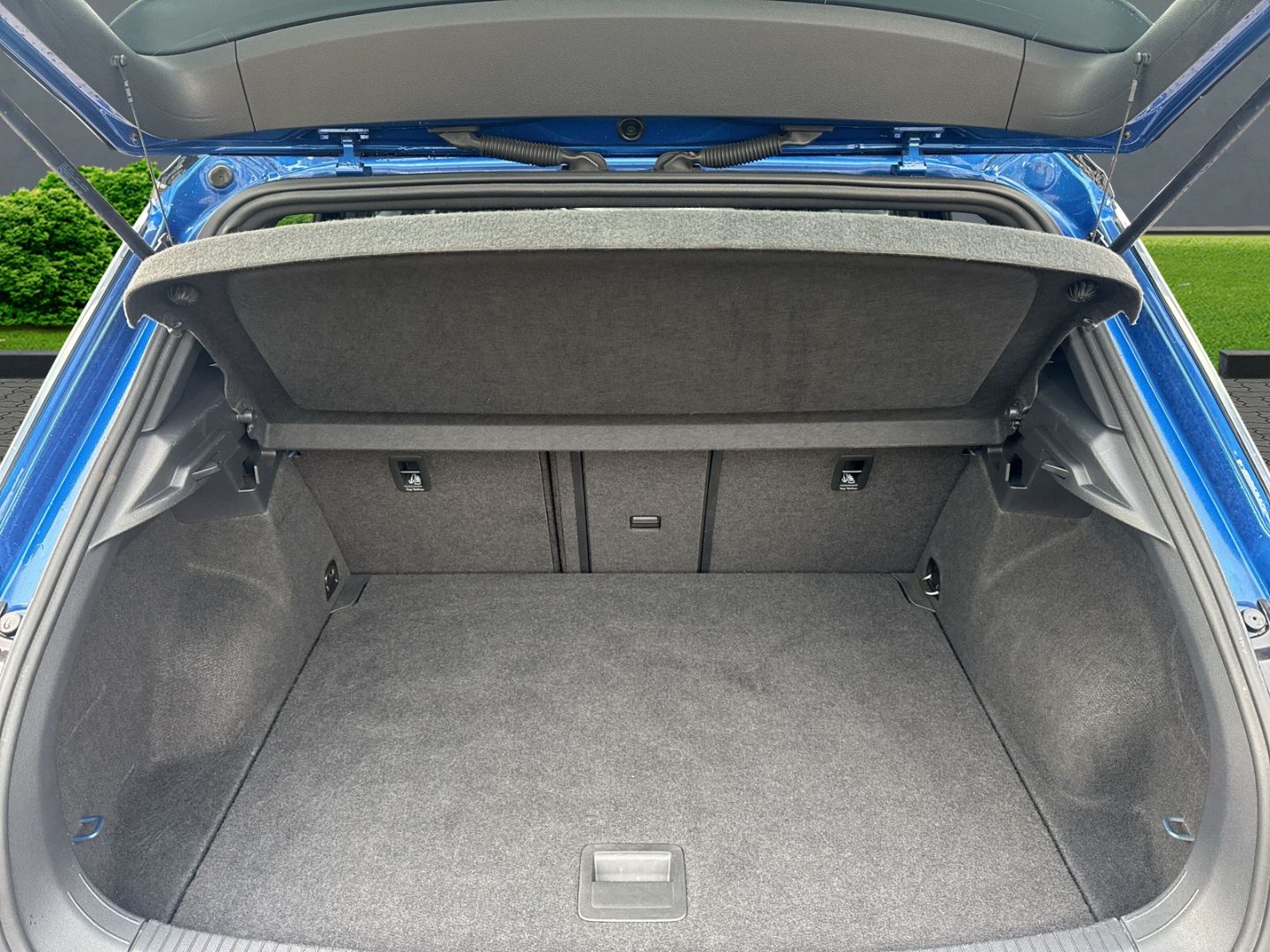 Volkswagen T-Roc 2.0 TSI Sport 4Motion LED Dyn. Kurvenlicht foto 7