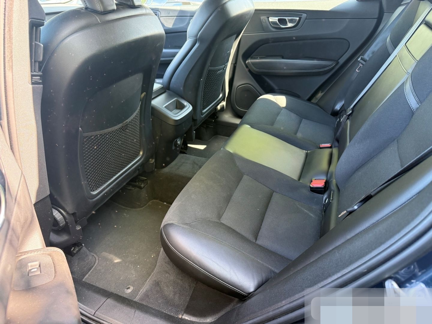 Volvo XC60 Momentum 2WD AHK/TEMPO/PDC/el. Heckklappe foto 5