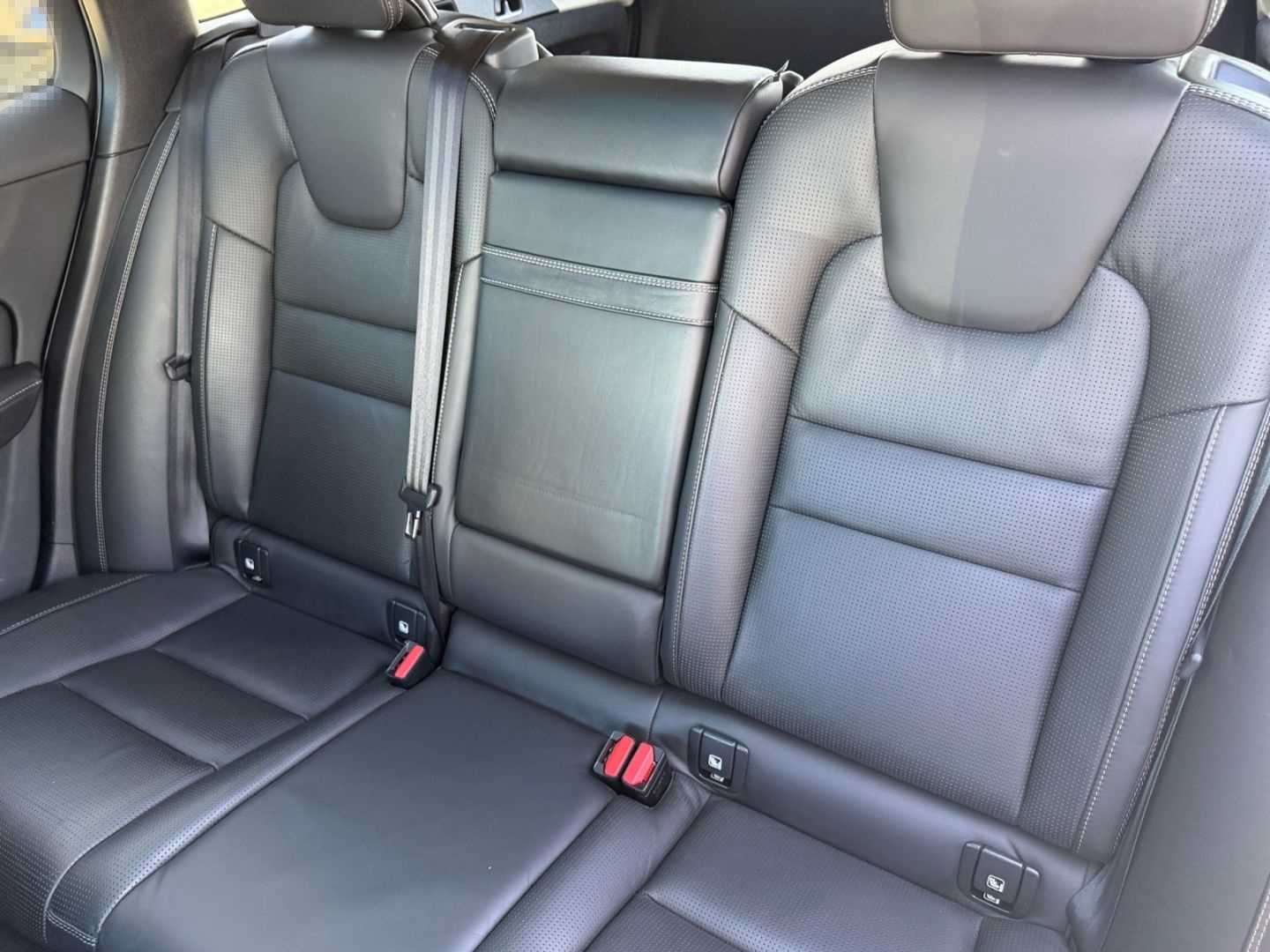 Volvo V60 Kombi Inscription AWD T6 EU6d-T HUD StandHZG foto 16