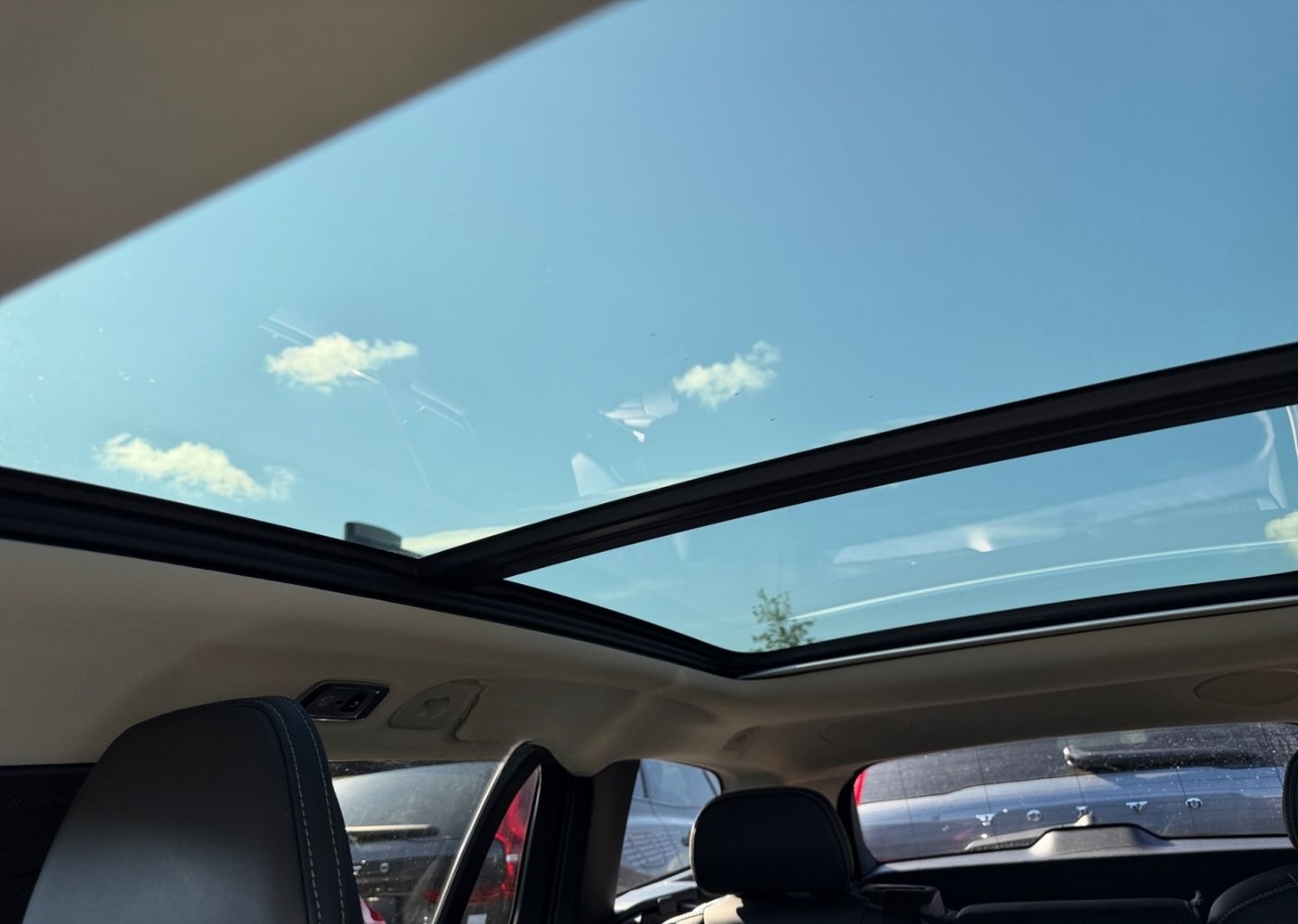 Volvo V60 Kombi Inscription AWD T6 EU6d-T HUD StandHZG foto 21