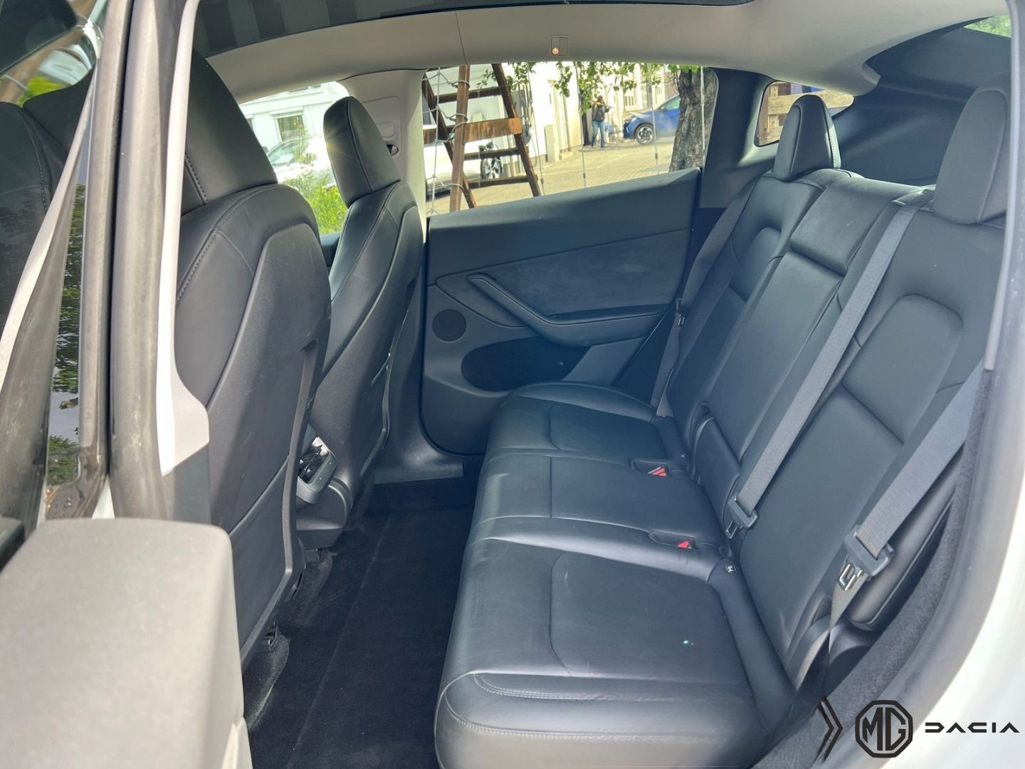 Tesla Model Y Long Range Dual AWD MwSt. ausweisbar foto 12