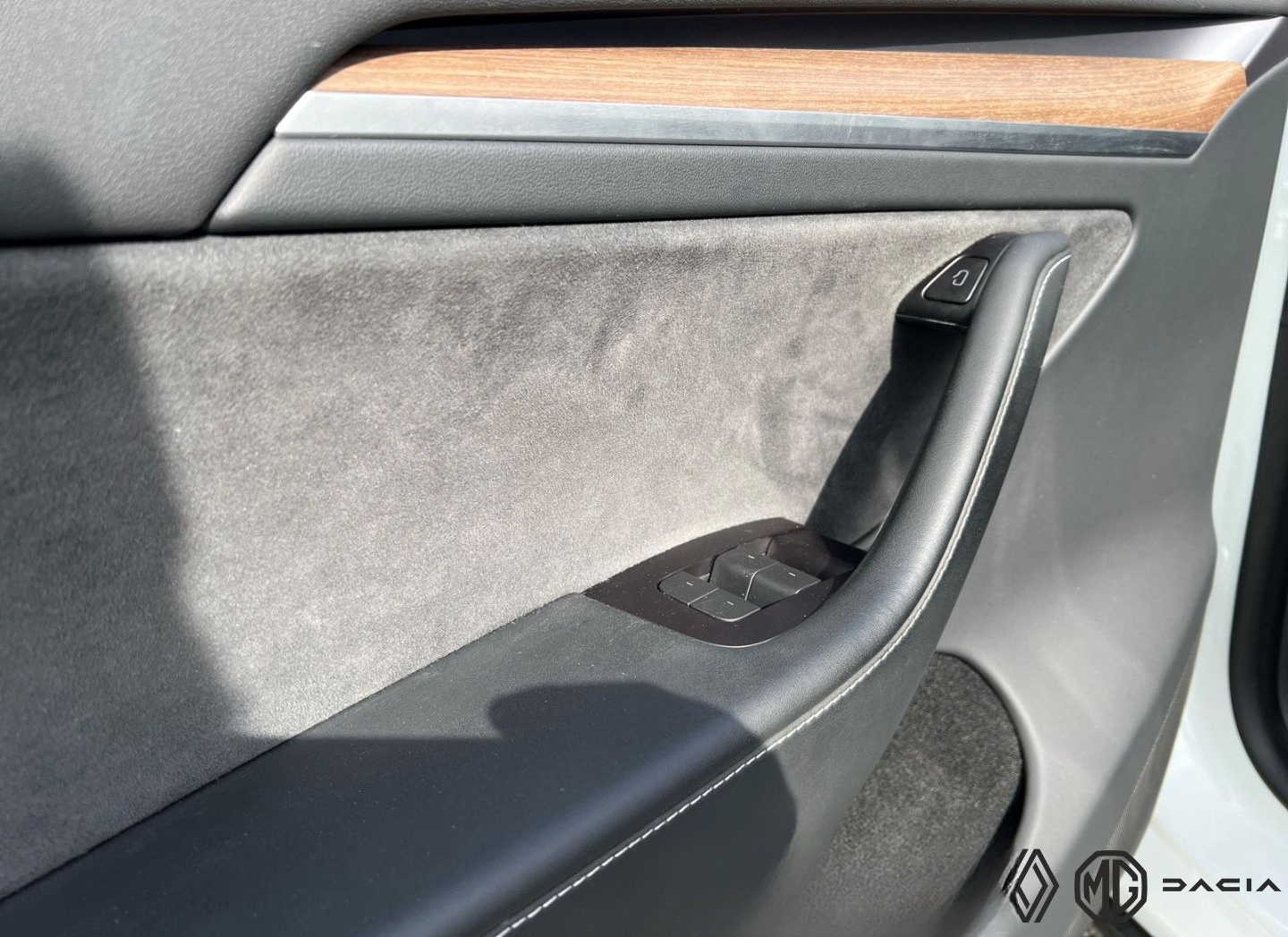 Tesla Model Y Long Range Dual AWD MwSt. ausweisbar foto 19