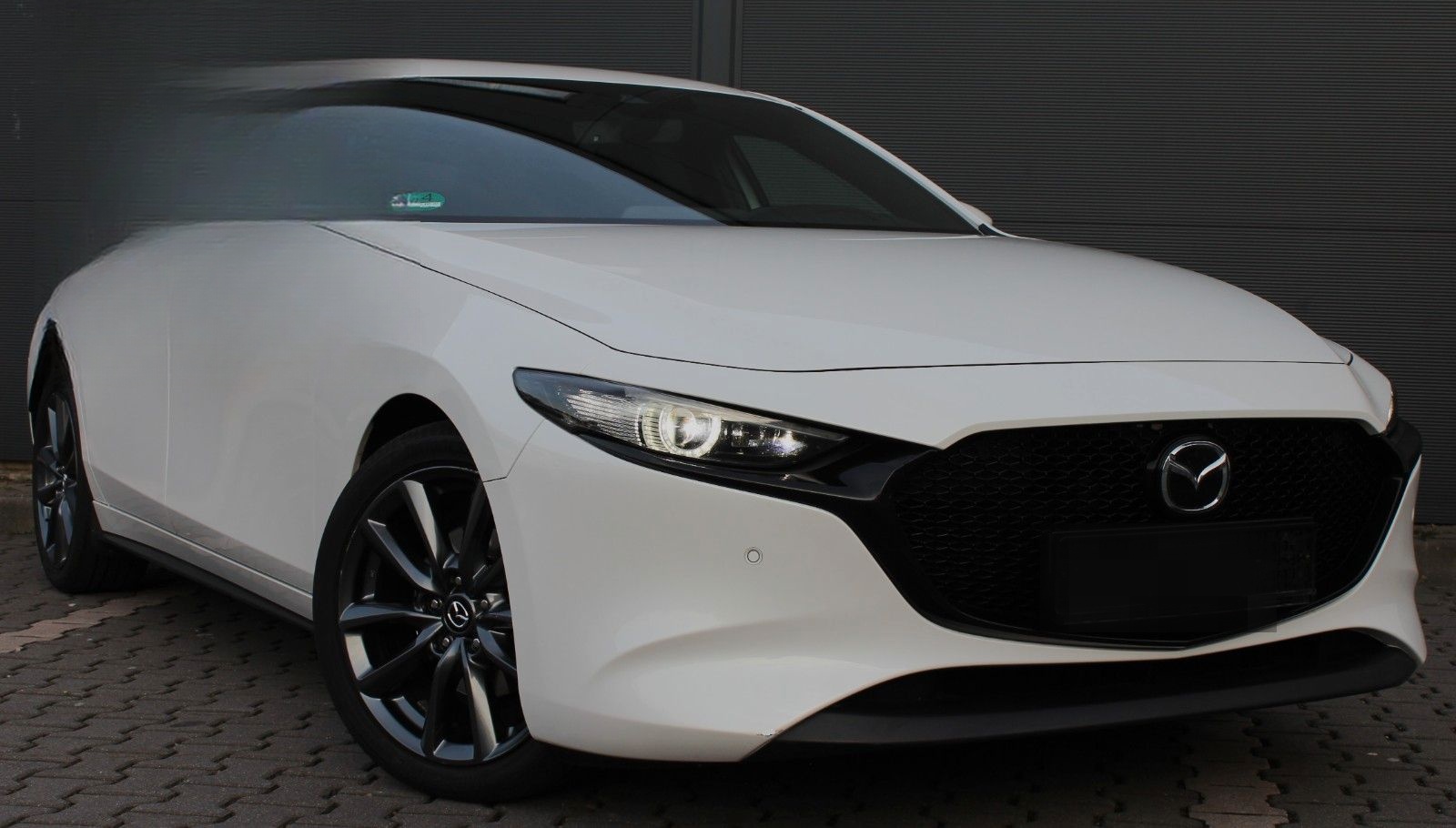 Mazda 3 Limousine*KAMERA*BOSE*HEAD UP*LEDER*8 fach foto 2