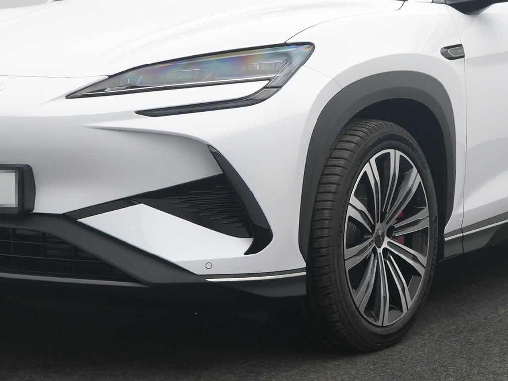 BYD SEALION 7 Excellence AWD foto 10