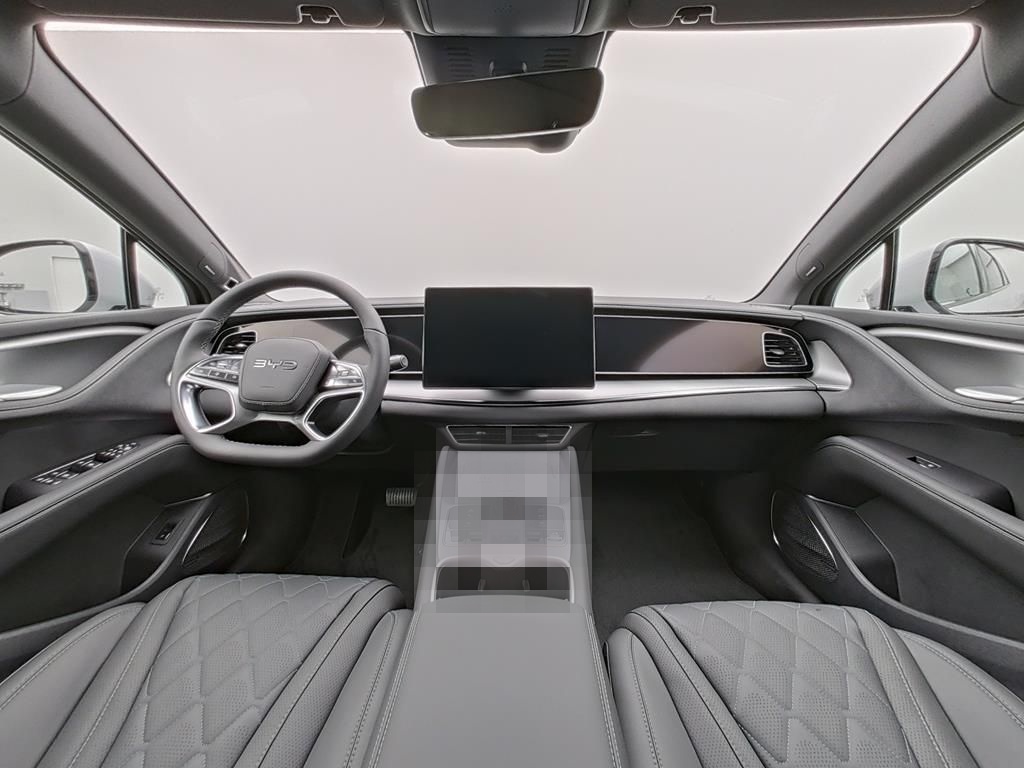 BYD SEALION 7 Excellence AWD foto 11