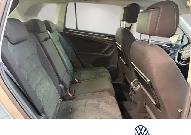 Volkswagen Tiguan 2.0 TDI NAV KAMERA SHZ EPH ACC Highline D foto 8