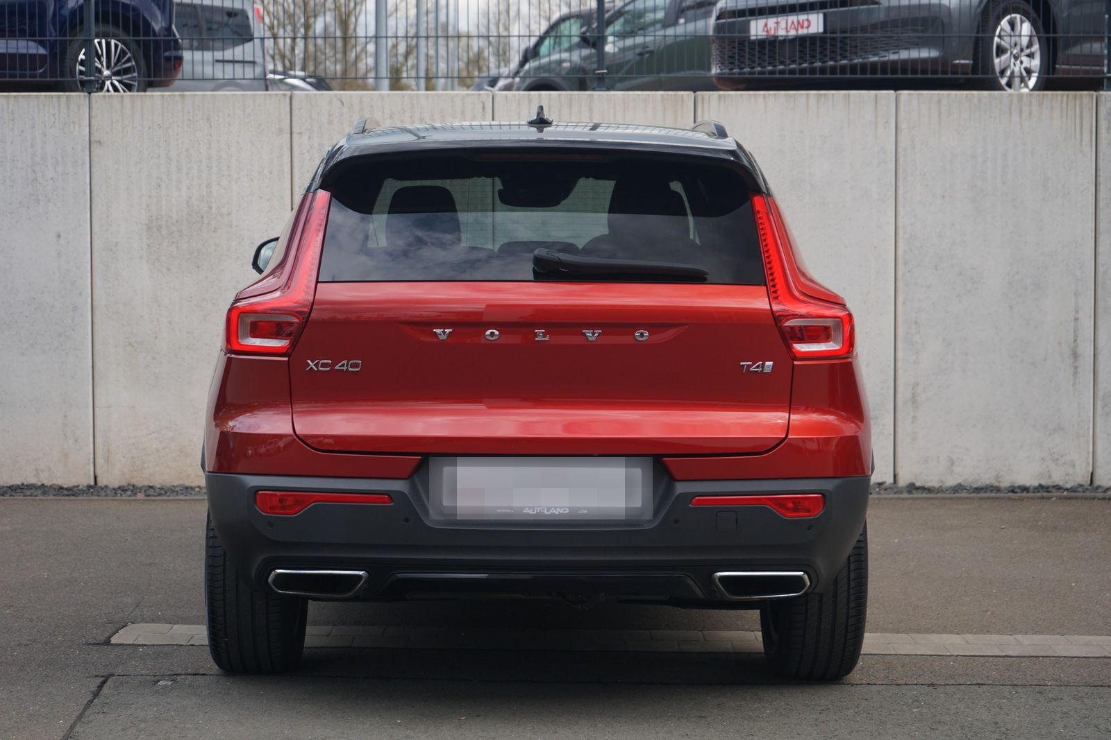 Volvo XC40 T4 R Design LED AHK Kamera Tempomat USB DAB foto 4