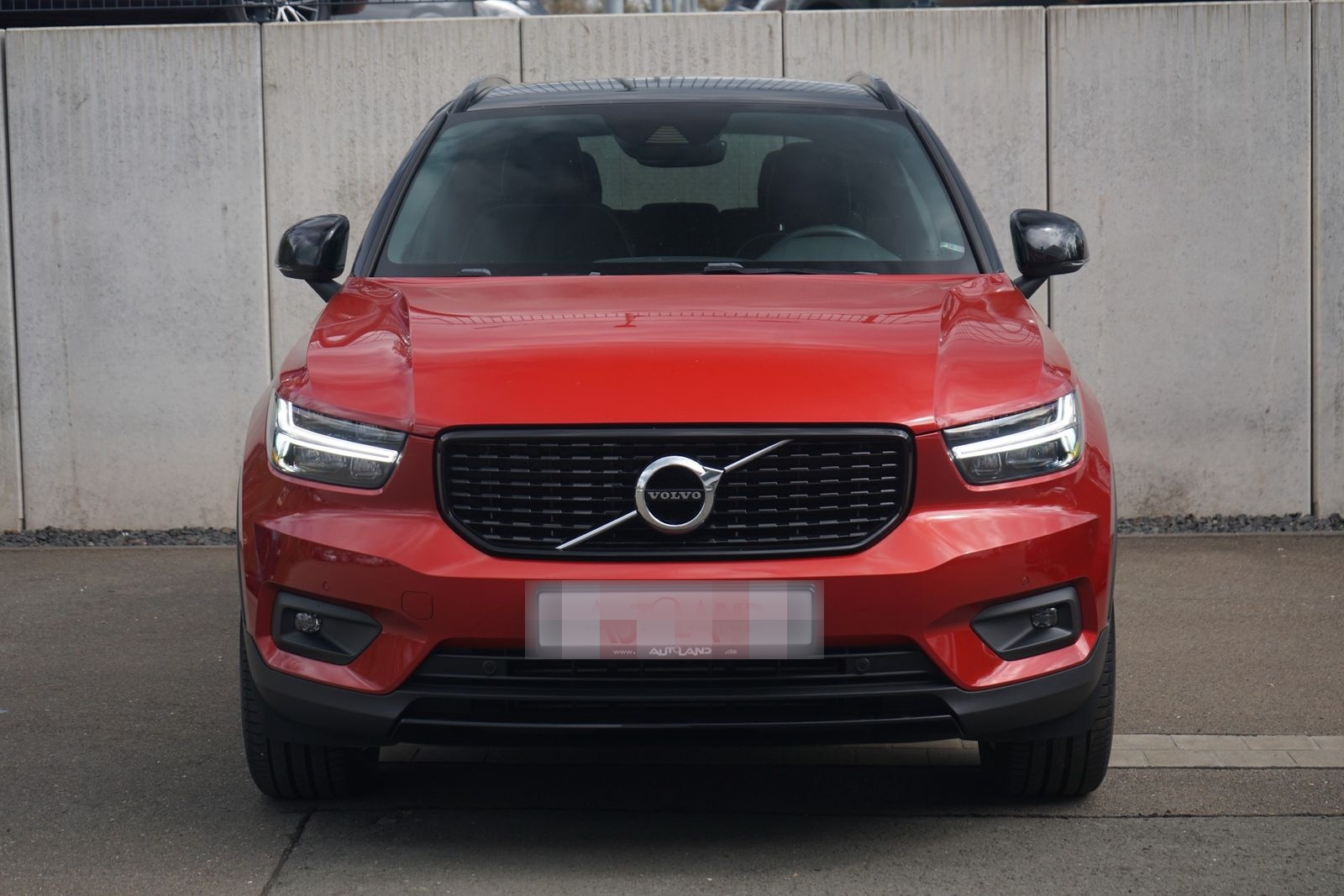Volvo XC40 T4 R Design LED AHK Kamera Tempomat USB DAB foto 7