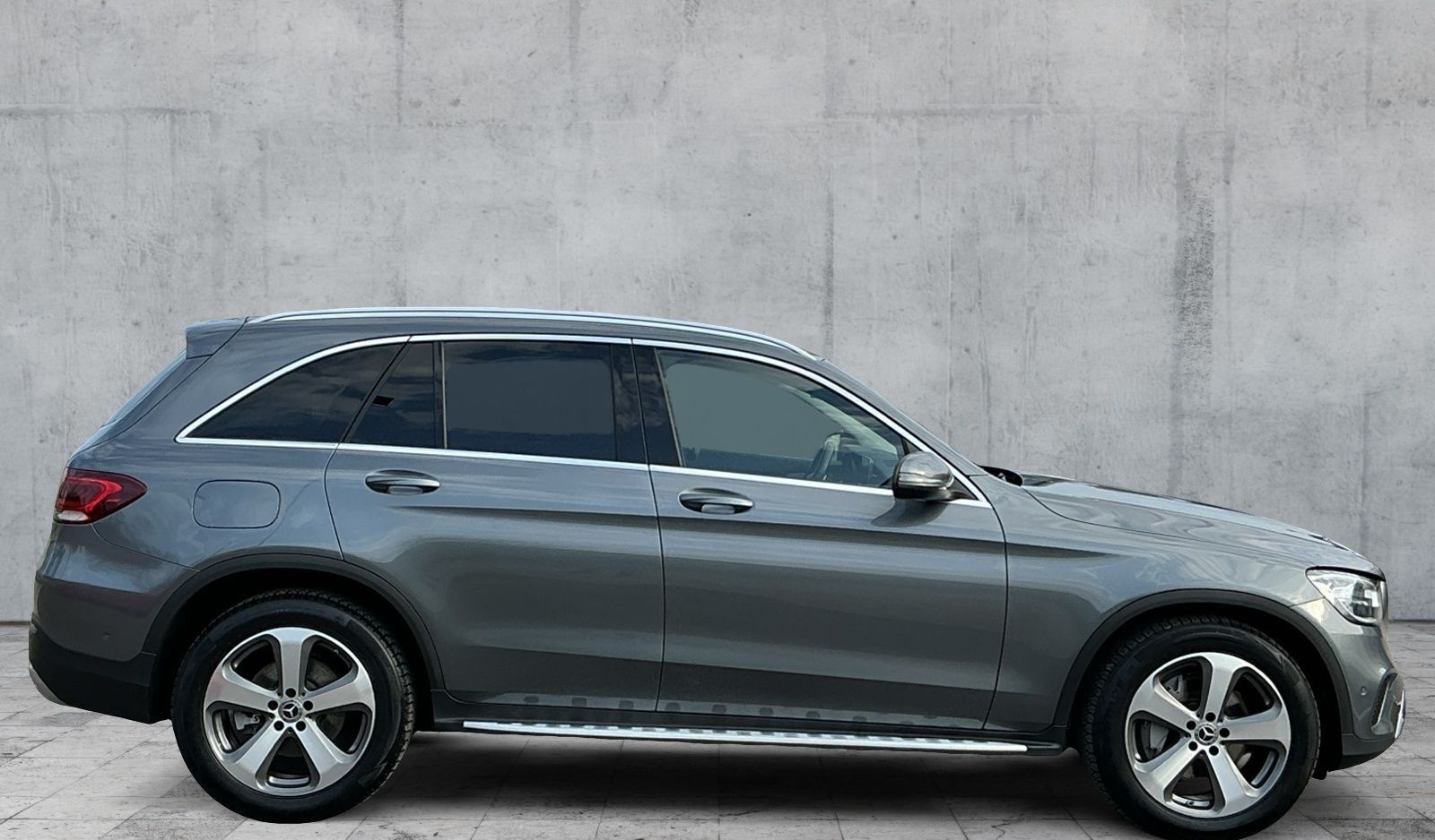 Mercedes-Benz GLC 200 4Matic LED+AHK+SHZ+TEMPOMAT+PARKLENK+ALU foto 7