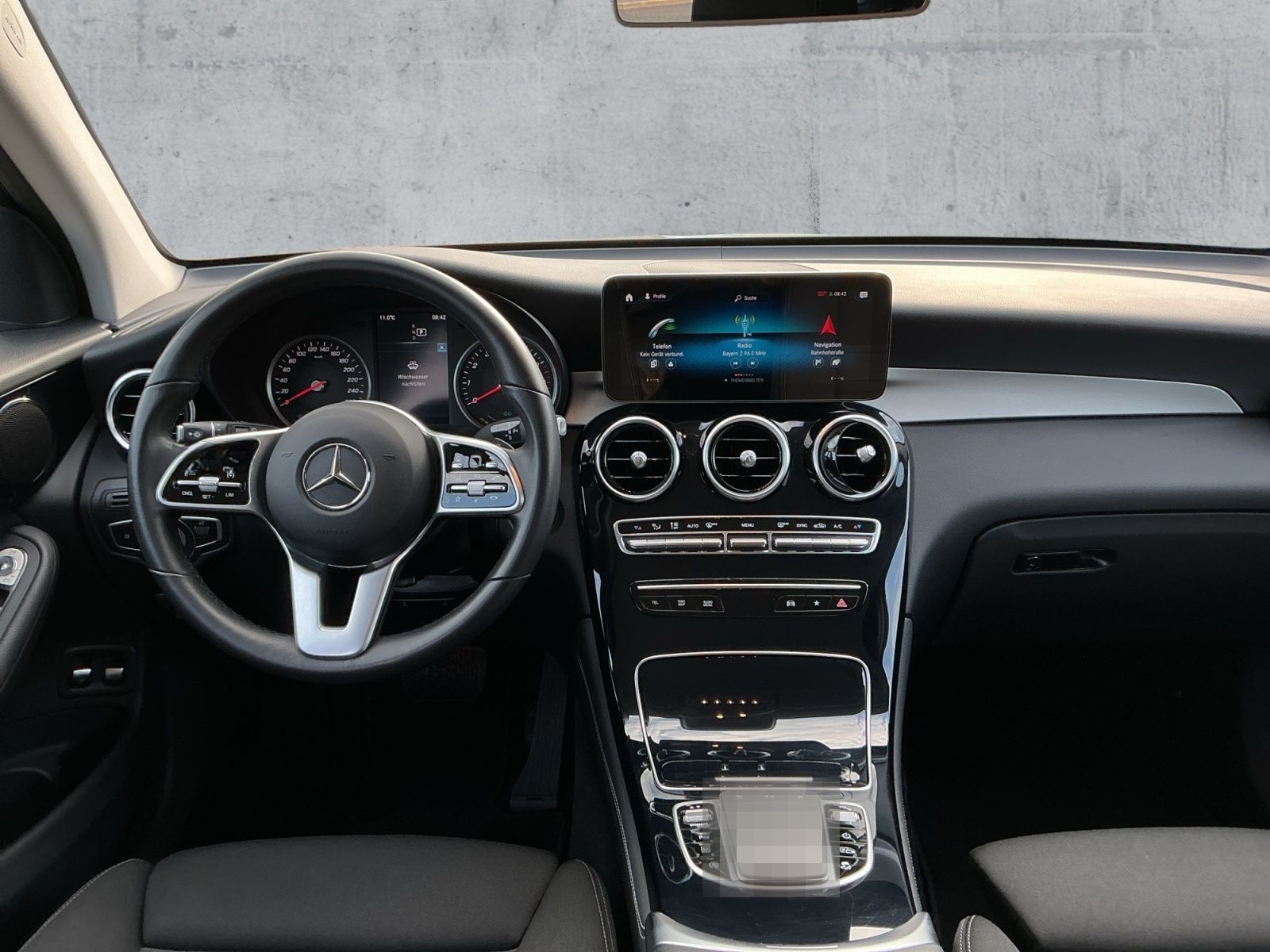 Mercedes-Benz GLC 200 4Matic LED+AHK+SHZ+TEMPOMAT+PARKLENK+ALU foto 9