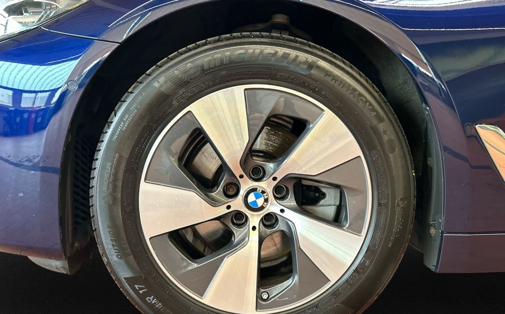 BMW 520d Aut. Luxury Line Harman Kardon foto 8