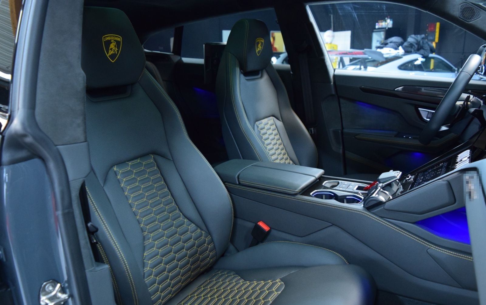 Lamborghini Urus 4.0 V8 Sport foto 11