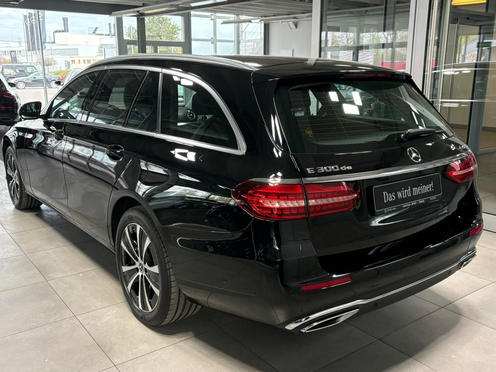 Mercedes-Benz E 300de T 4M Avantgarde DISTRONIC LED PDC&KAM foto 3