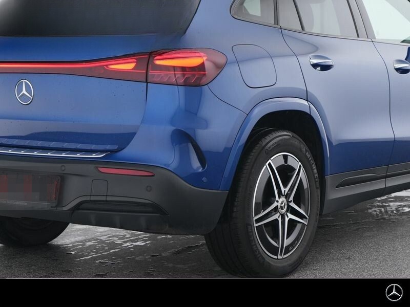 Mercedes-Benz EQA 250+ AMG Premium Night HeadUp Distronic foto 9