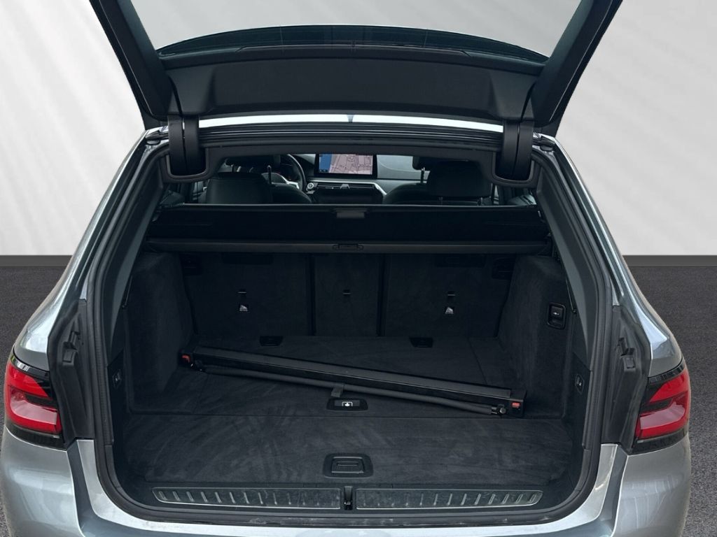 BMW 530 d touring Panorama Sportsitze HiFi HUD foto 14