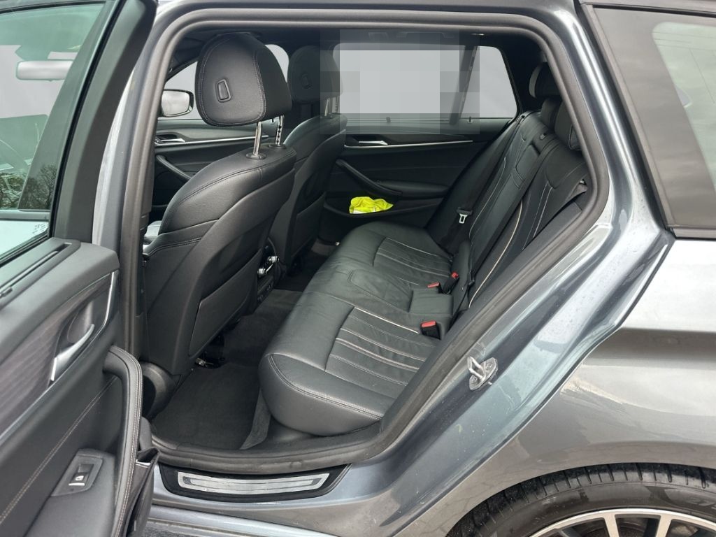 BMW 530 d touring Panorama Sportsitze HiFi HUD foto 9