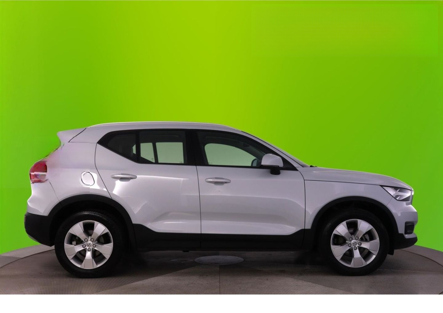 Volvo XC40 D3 Momentum Pro+LED+NAVI+VIRTUAL+PDC foto 2
