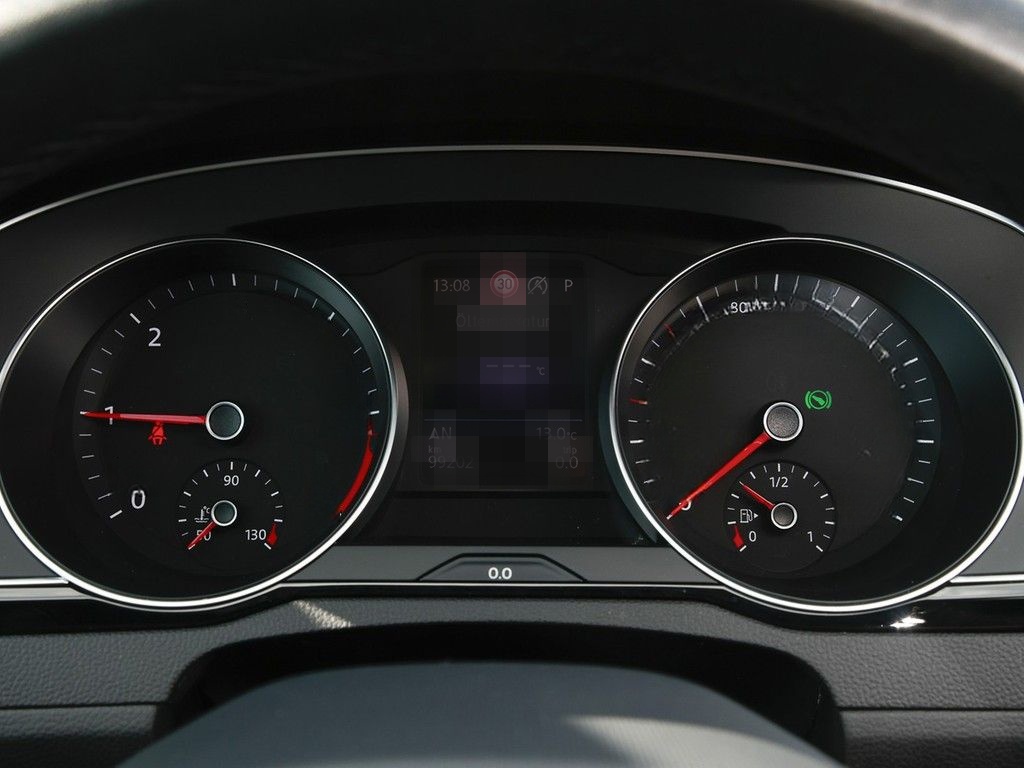 Volkswagen Passat Variant 2.0 TDI DSG Business *LED*Navi*Ap foto 14