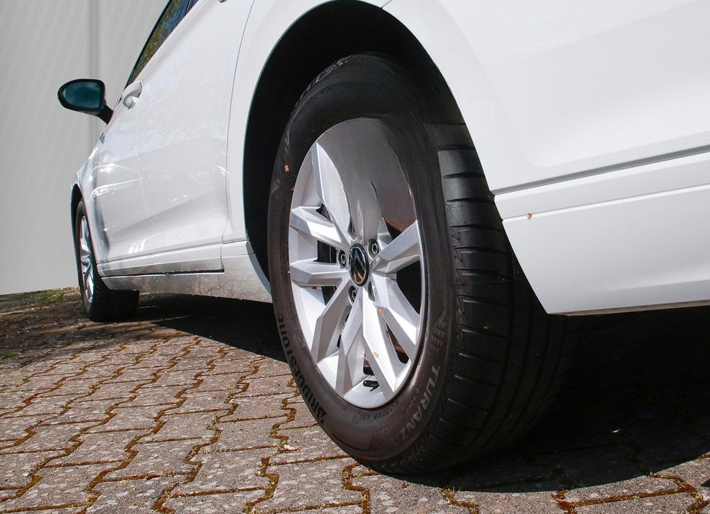Volkswagen Passat Variant 2.0 TDI DSG Business *LED*Navi*Ap foto 5