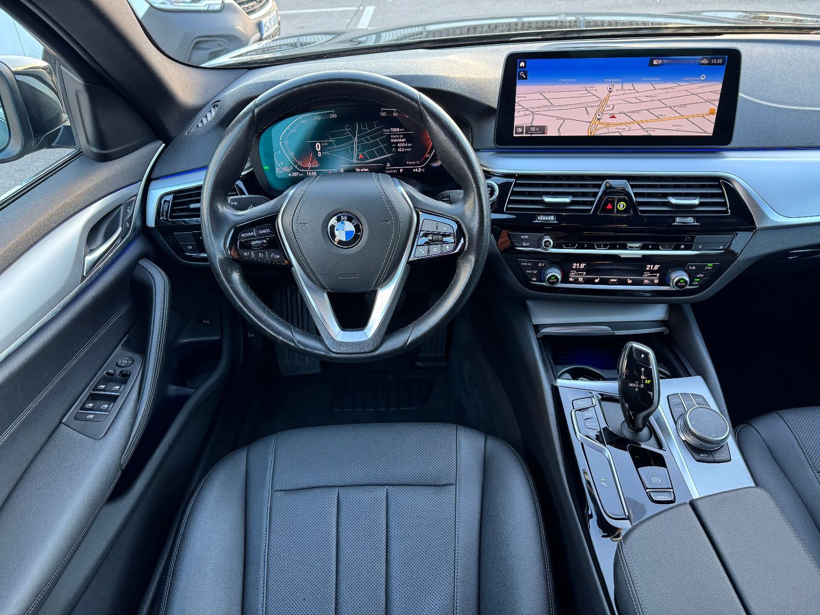 BMW 520 d Aut. AHK/LEDER/LED/NAVI/KAMERA/ALU foto 16
