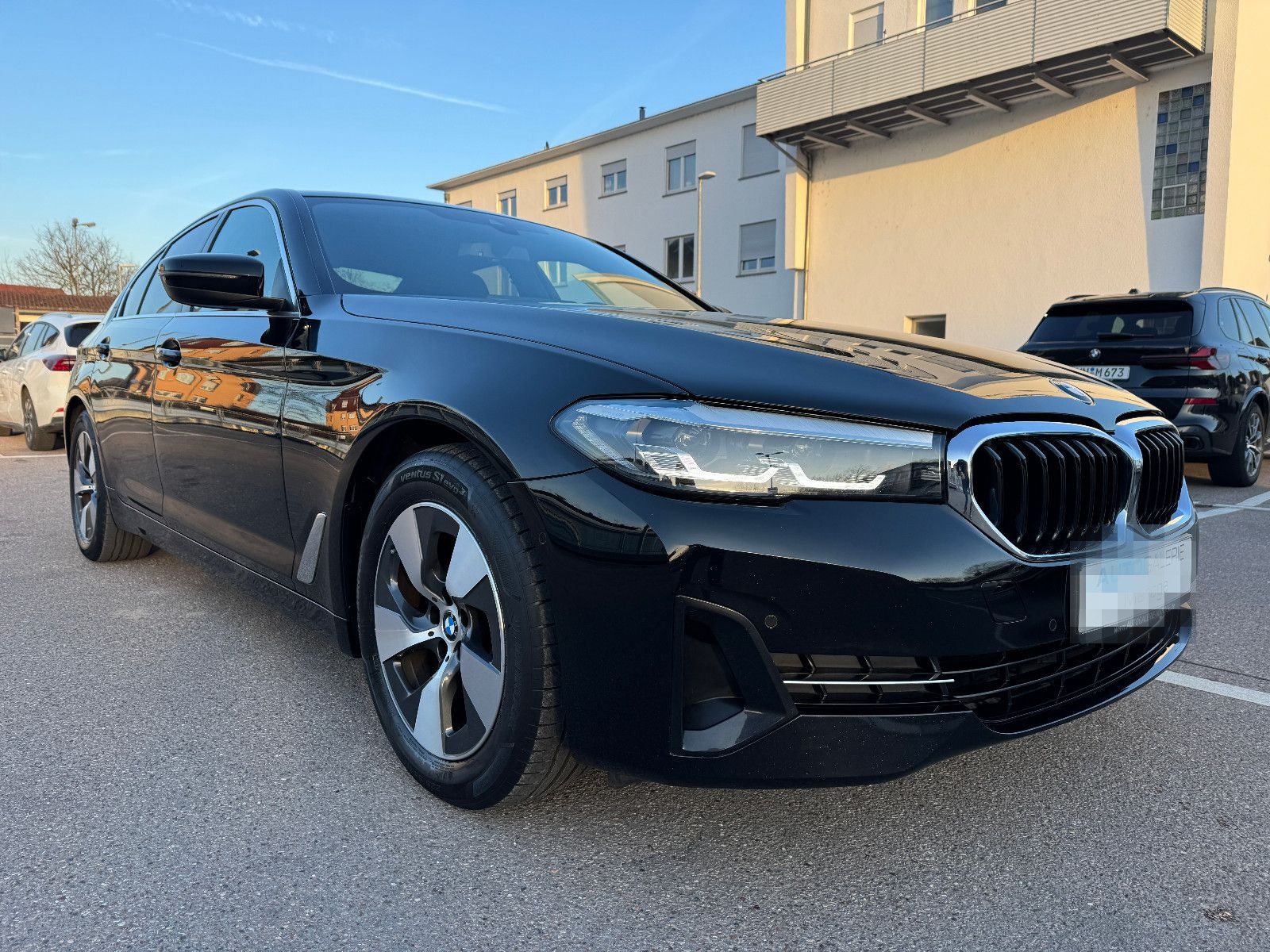 BMW 520 d Aut. AHK/LEDER/LED/NAVI/KAMERA/ALU foto 3