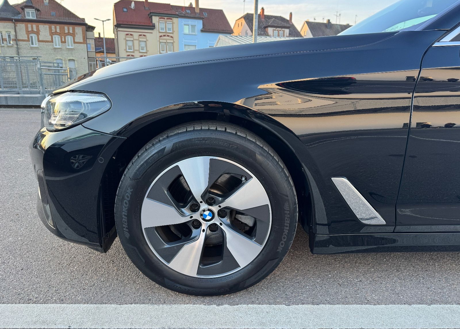 BMW 520 d Aut. AHK/LEDER/LED/NAVI/KAMERA/ALU foto 9