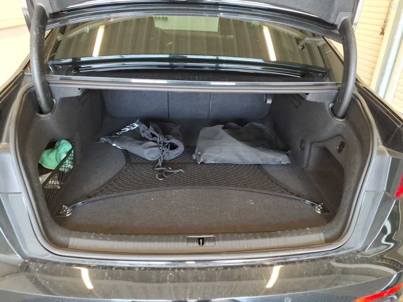 Audi A6 Limousine sport 55 TFSI e Tour & Stadt, Pano foto 8