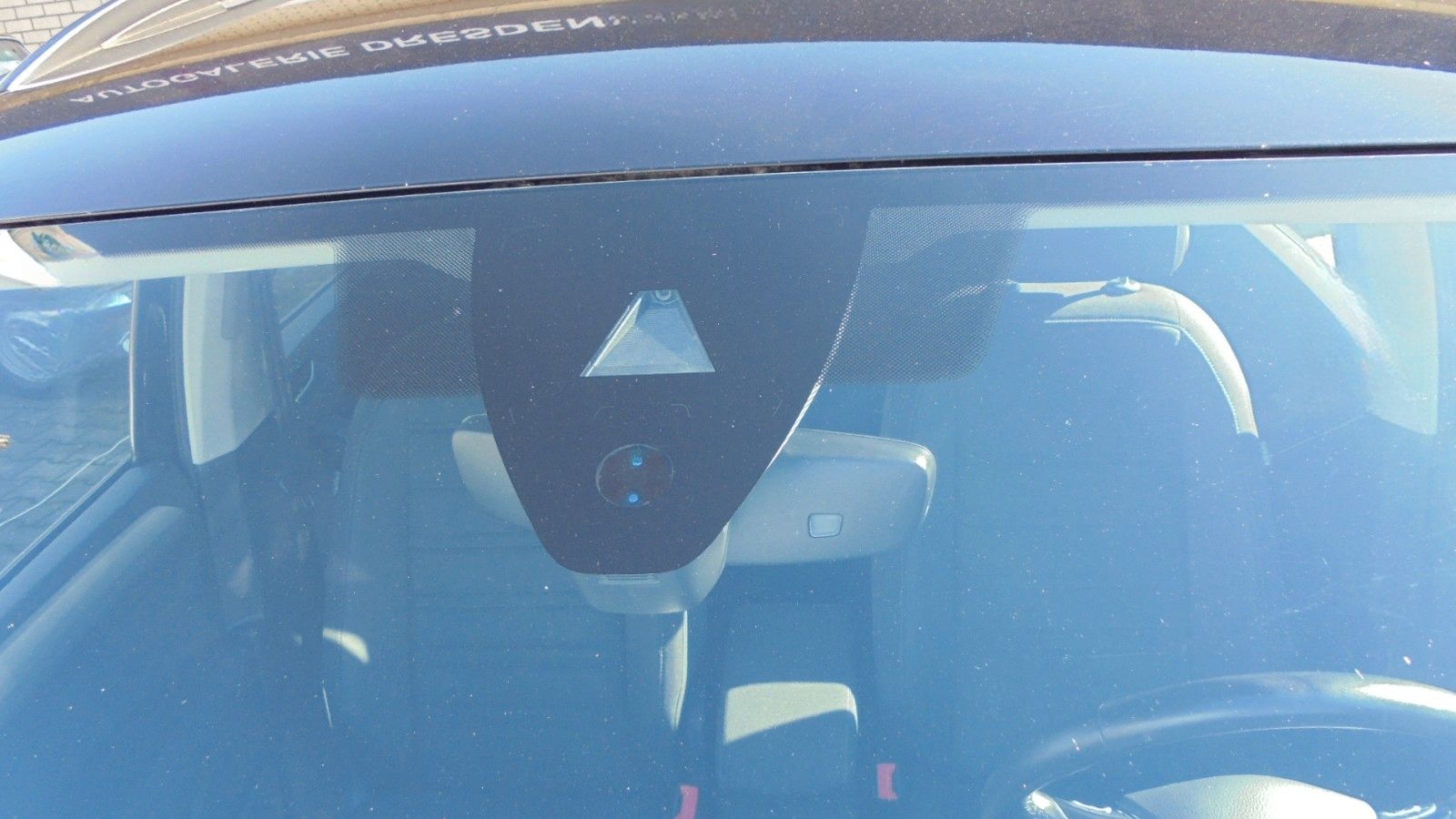 Volkswagen Touran 1,6TDi 6-Gang, Navi,Sitzheizung vorn,PDC foto 21