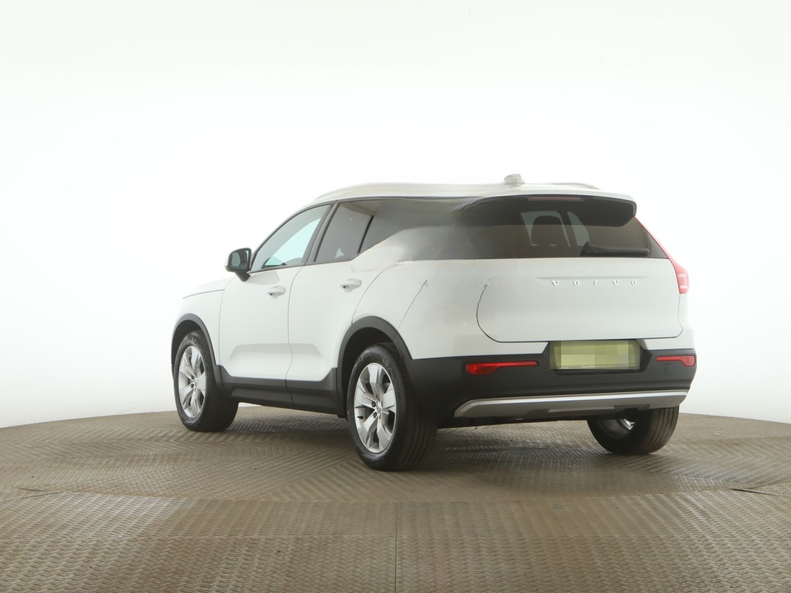 Volvo XC40 D3 Momentum Pro LED+RFK+SitzH+Navi+AppleCar foto 5