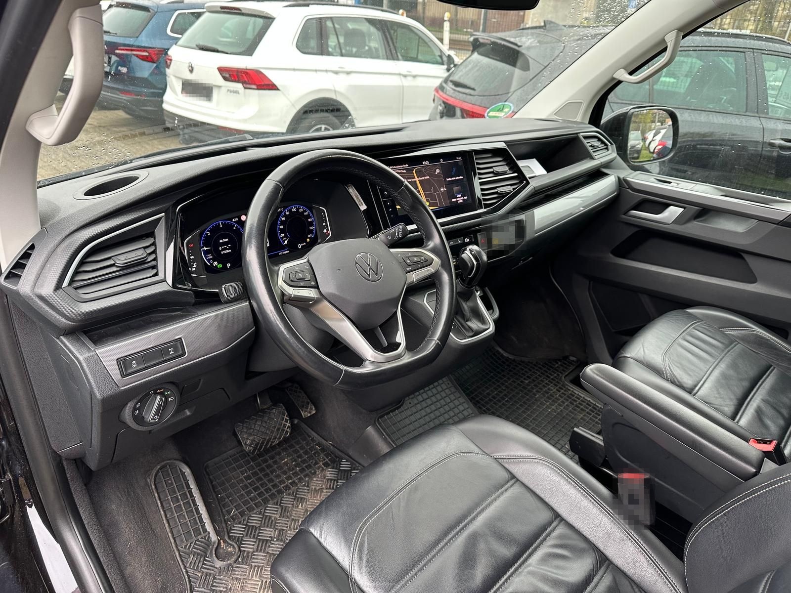 Volkswagen T6.1 Multivan 2.0 TDI 4M Generation Six AHK|Stan foto 4