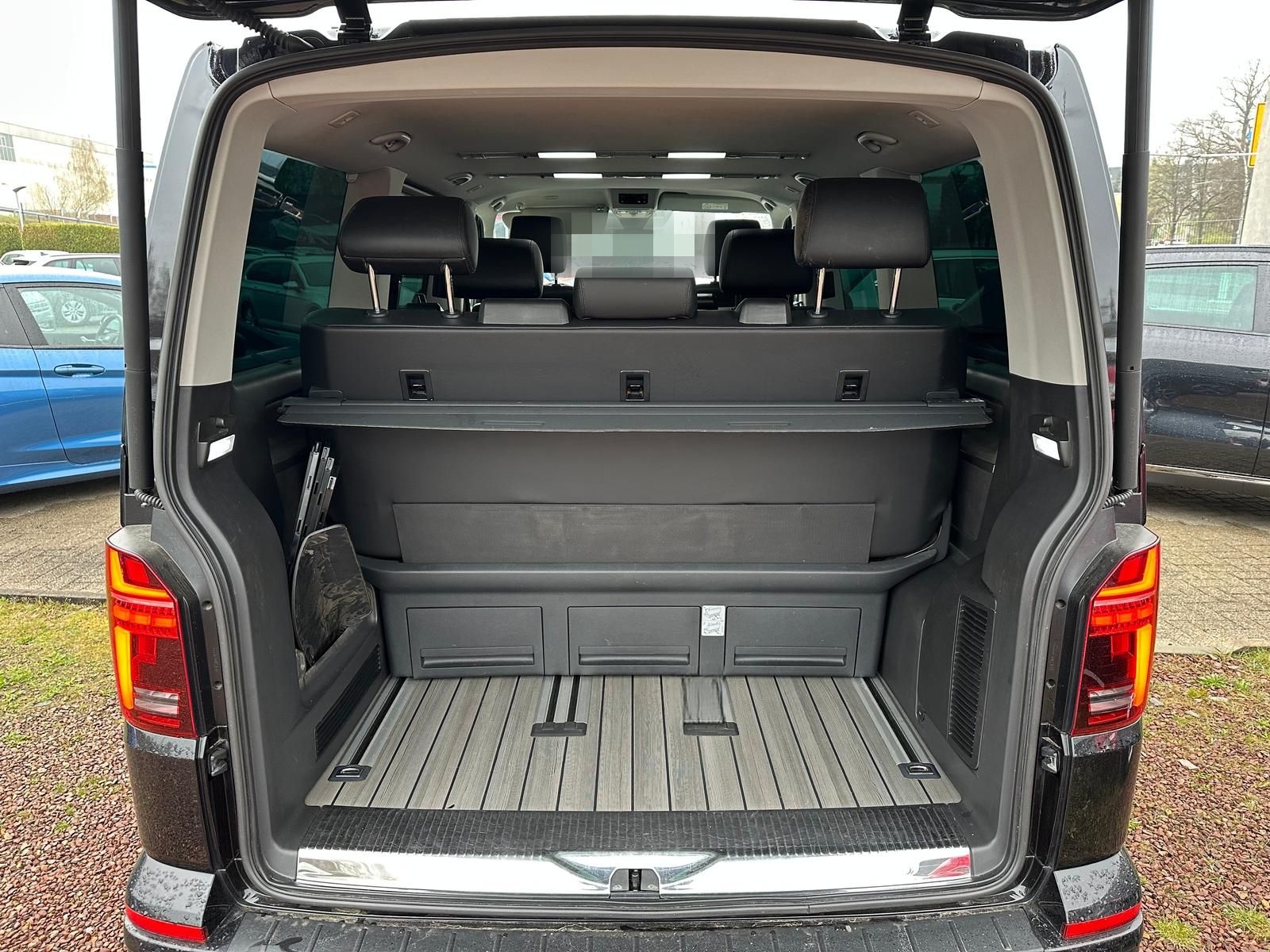 Volkswagen T6.1 Multivan 2.0 TDI 4M Generation Six AHK|Stan foto 7