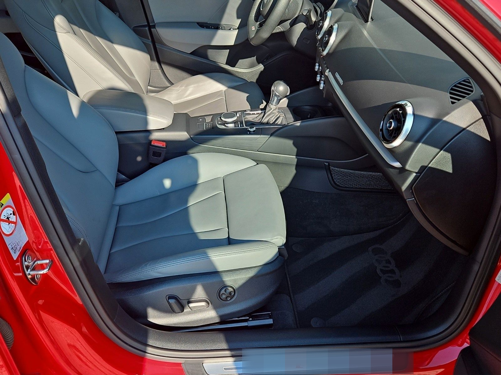 Audi A3 Sportback e-tron sport S-Line AHK Leder Top foto 16