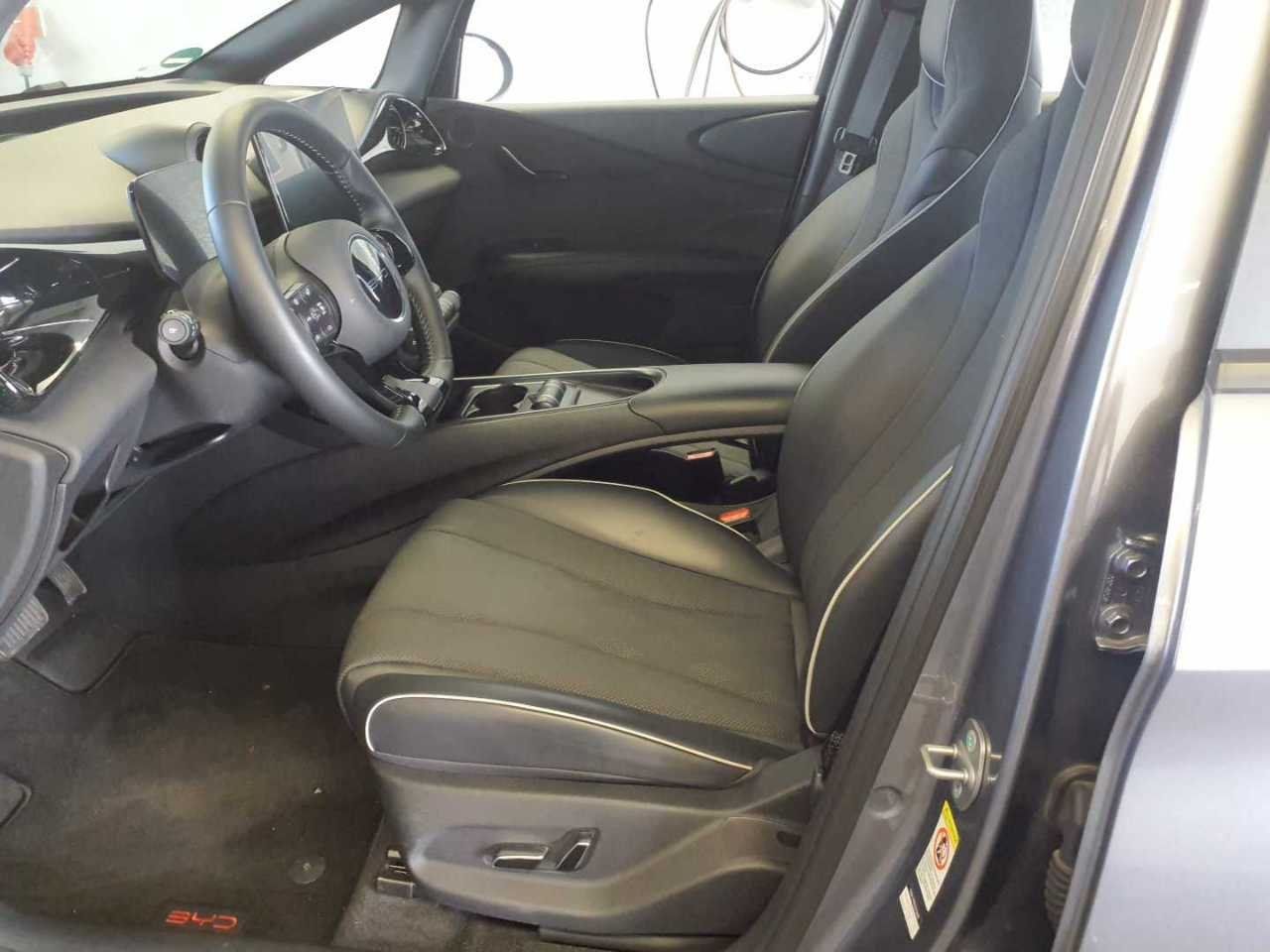 BYD Dolphin Comfort 60kWh WPU/ACC/360° foto 6