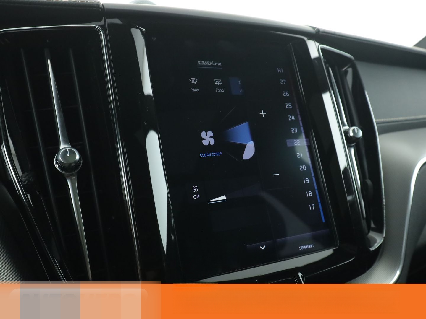 Volvo XC60 2.0 T6 Plug-in Hybrid R-Design AWD Aut.*LED foto 21