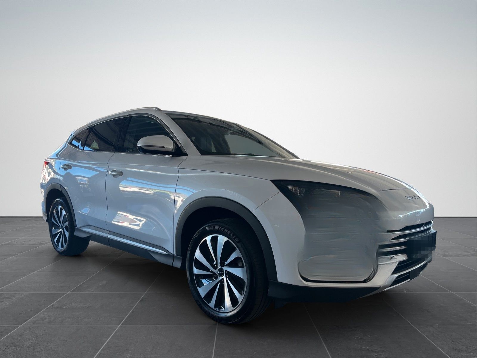 BYD SEAL U DM-i Design AWD /360°/HUD/SHZ/PANO-DA foto 2