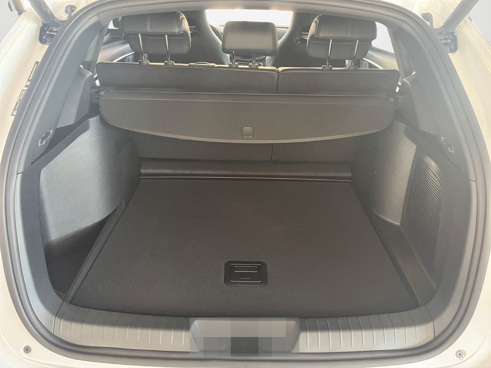 BYD SEAL U DM-i Design AWD /360°/HUD/SHZ/PANO-DA foto 11