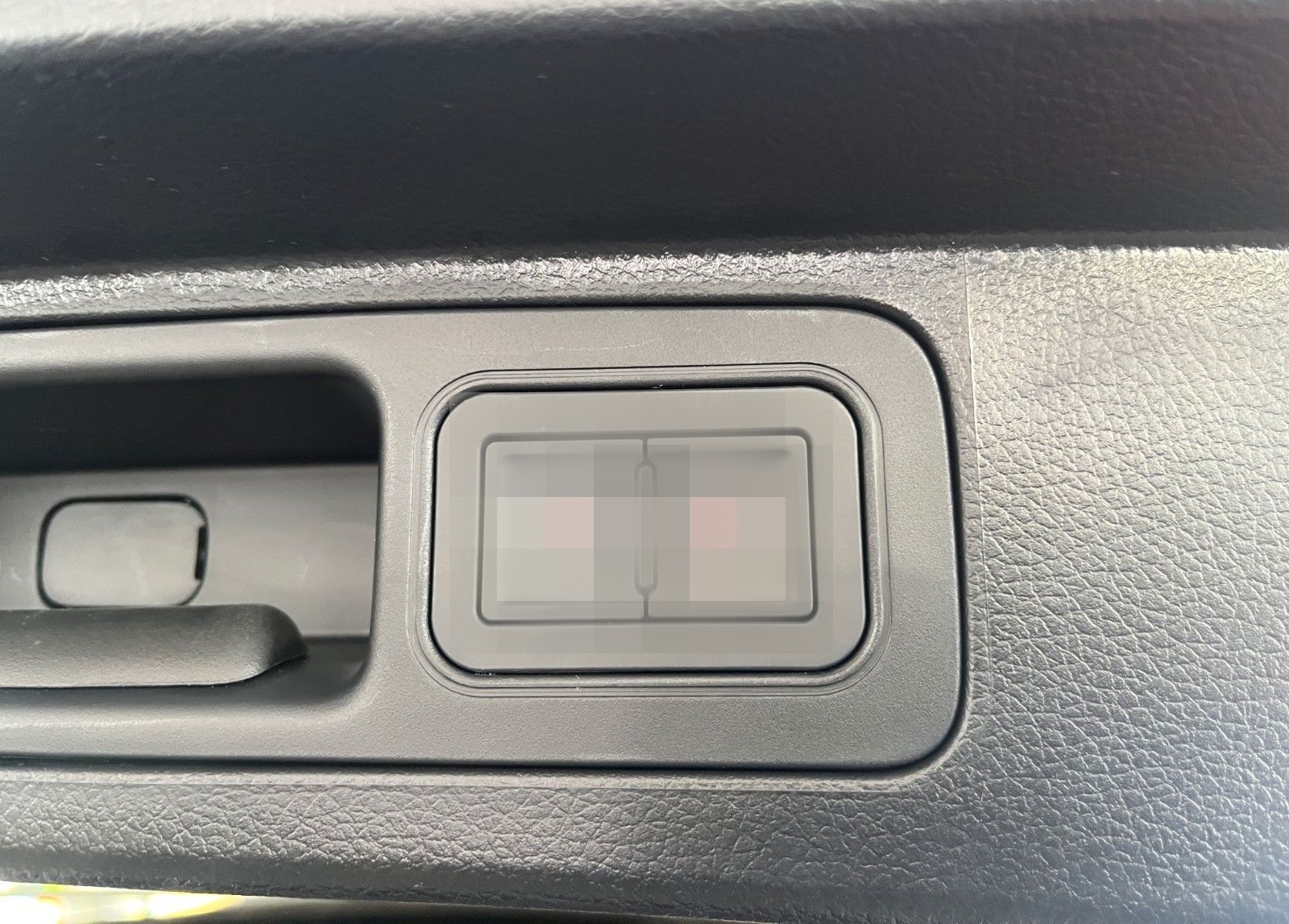 BYD SEAL U DM-i Design AWD /360°/HUD/SHZ/PANO-DA foto 12