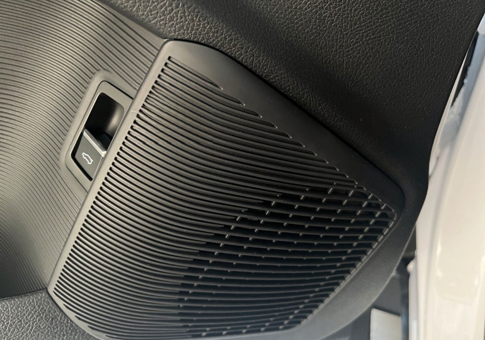 BYD SEAL U DM-i Design AWD /360°/HUD/SHZ/PANO-DA foto 18