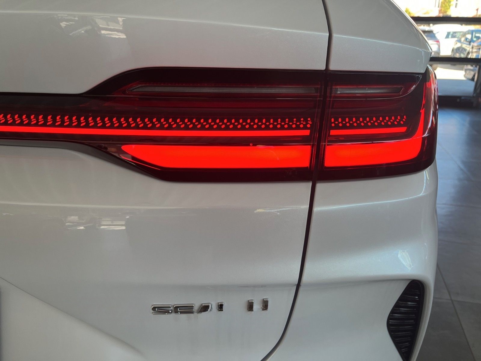 BYD SEAL U DM-i Design AWD /360°/HUD/SHZ/PANO-DA foto 20