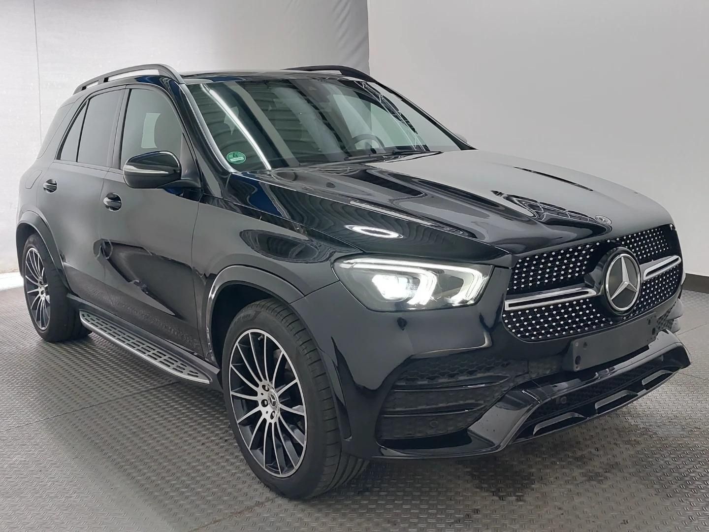 Mercedes-Benz GLE 300d 4M AMG Line LED PANO BURMESTER NIGHT foto 3