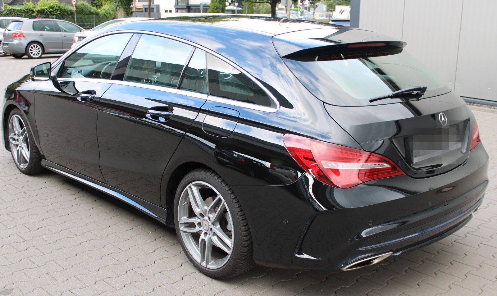 Mercedes-Benz CLA 250 Shooting Brake Exklusiv-Paket (AMG) foto 2