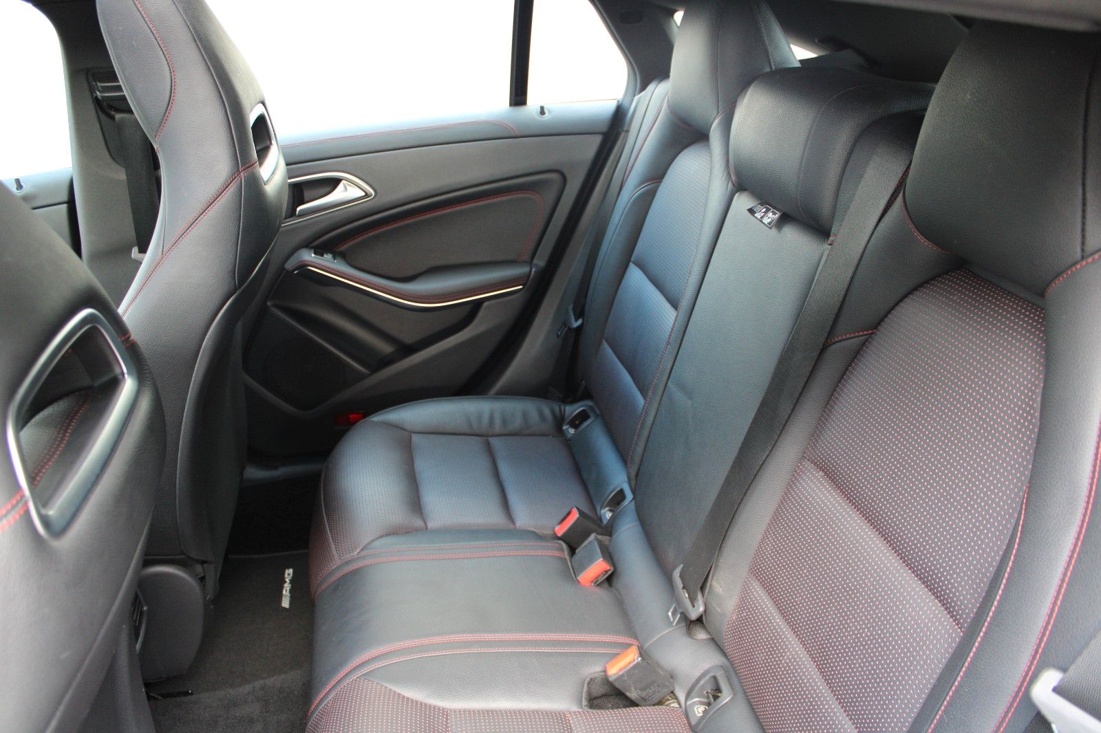 Mercedes-Benz CLA 250 Shooting Brake Exklusiv-Paket (AMG) foto 8