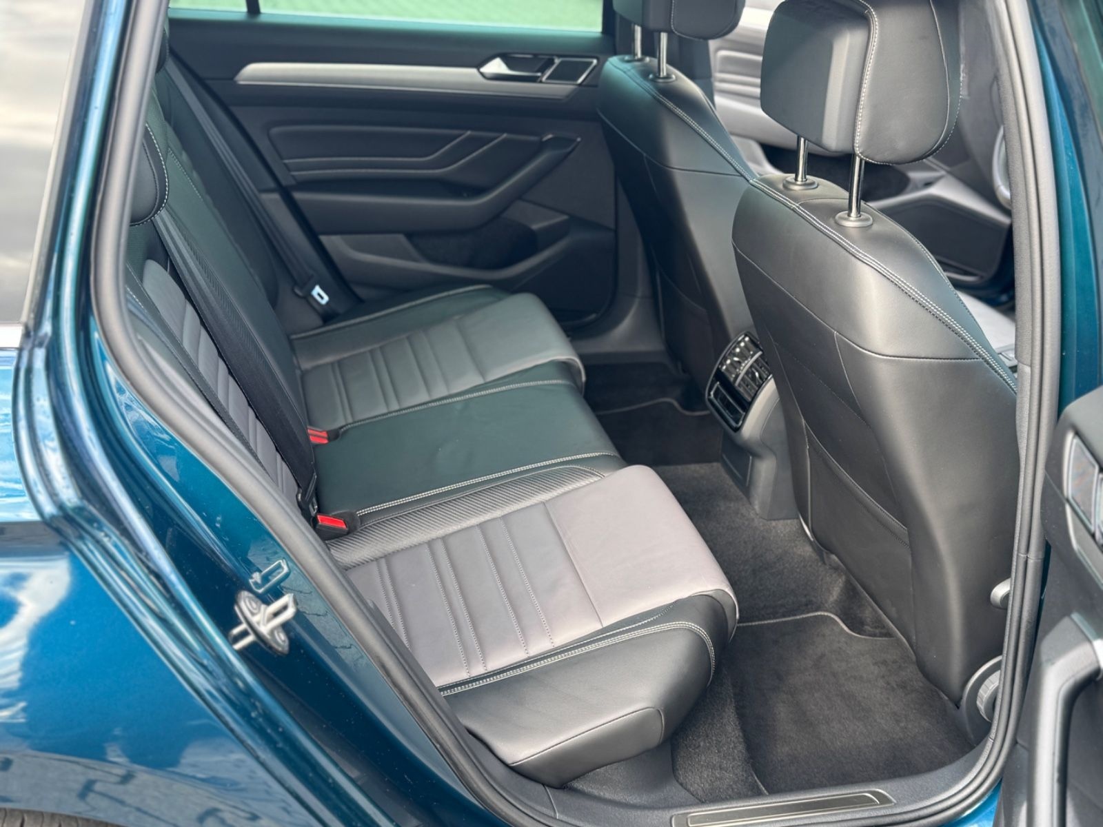 Volkswagen Passat*3xR-Line*Head-Up*Massage*Kamera*IQ foto 19