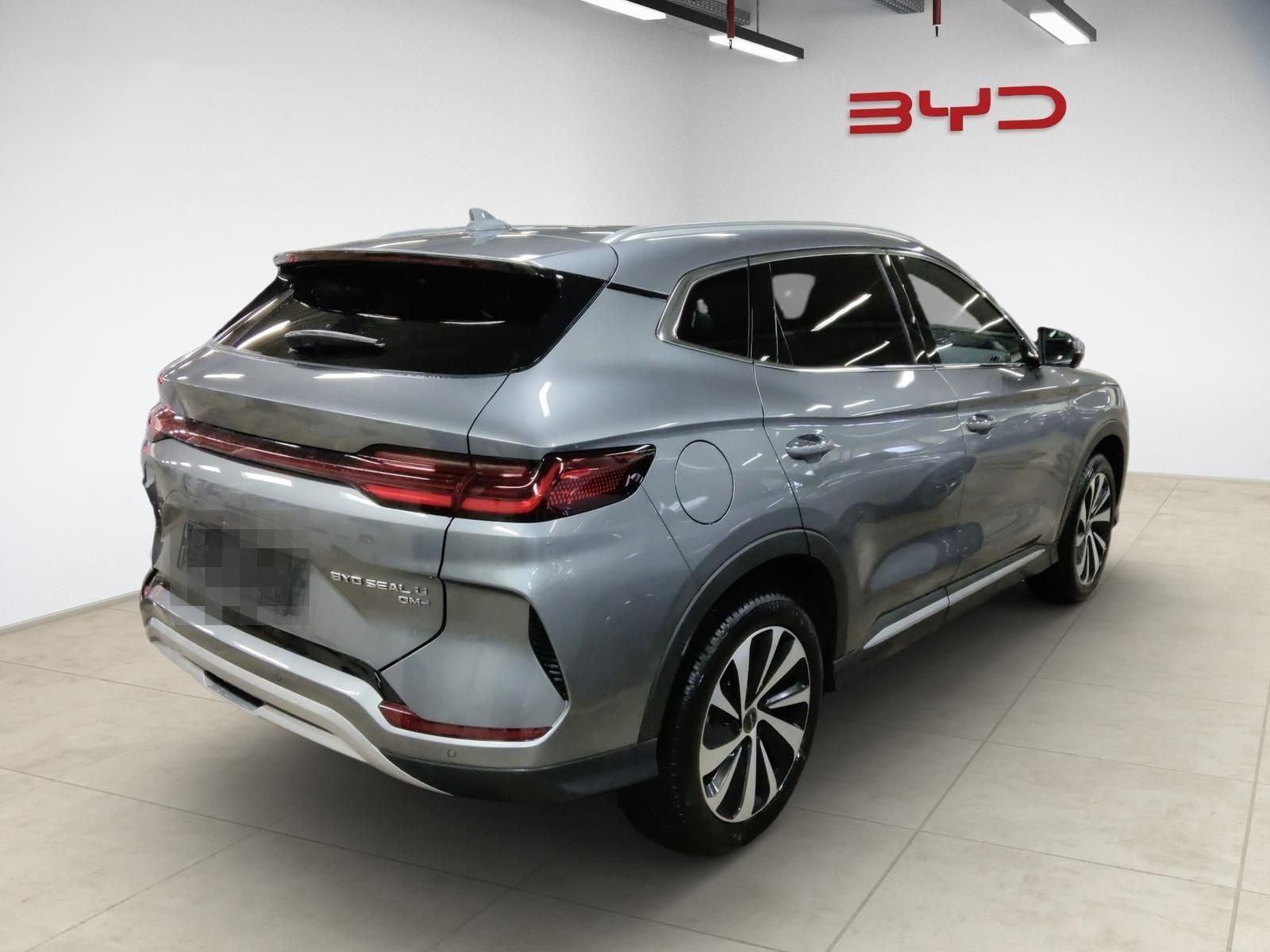 BYD Seal U DM-i 1.5 PHEV Comfort Panorama Leder Navi foto 4