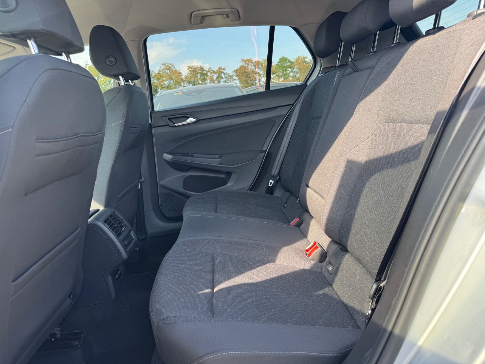 Volkswagen Golf VIII 2.0 TDI Lim. Life++Finanzierung++ foto 24