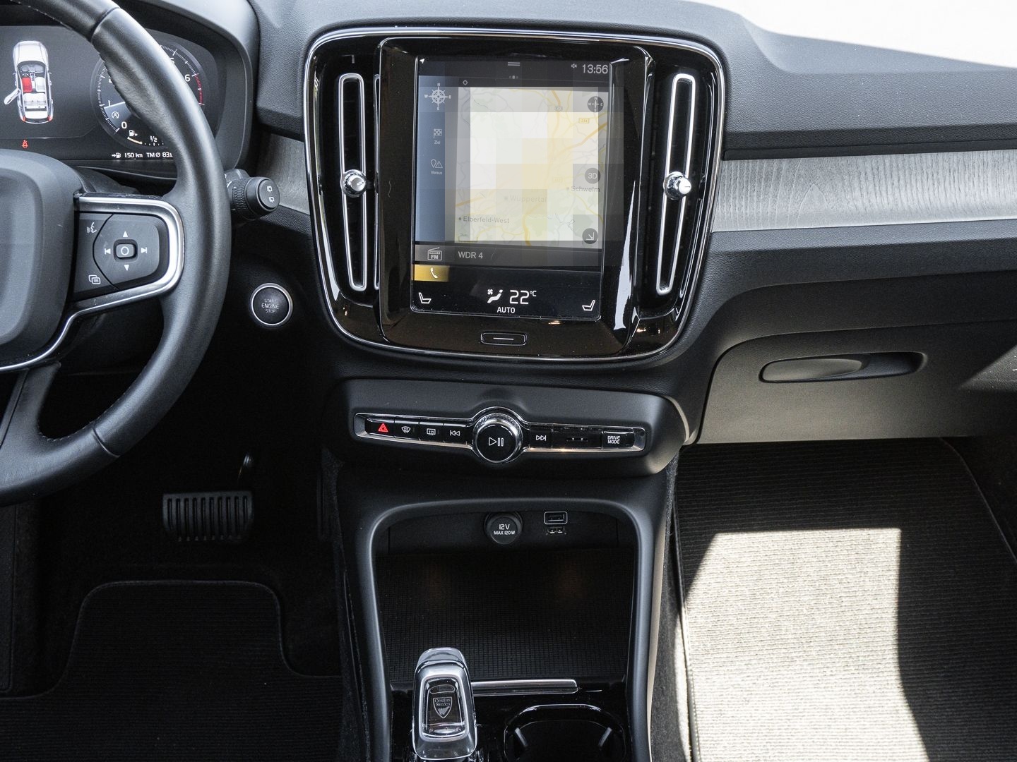 Volvo XC40 Inscription AWD StandHZG Navi Leder Digital foto 11