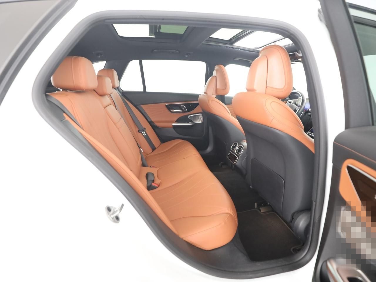 Mercedes-Benz C 300 d T AMG Night Pano AHK Burmester HUD 360 foto 15